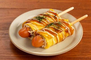 ボリューム満点！お好み焼き風串つきフランク
